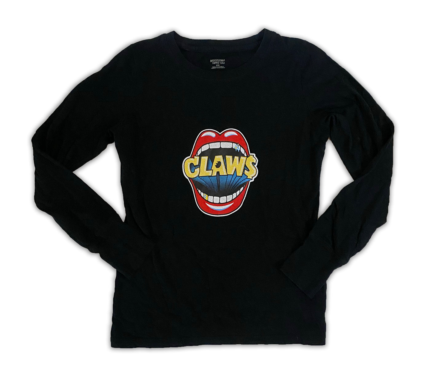 BLACK LONG SLEEVE LIPS